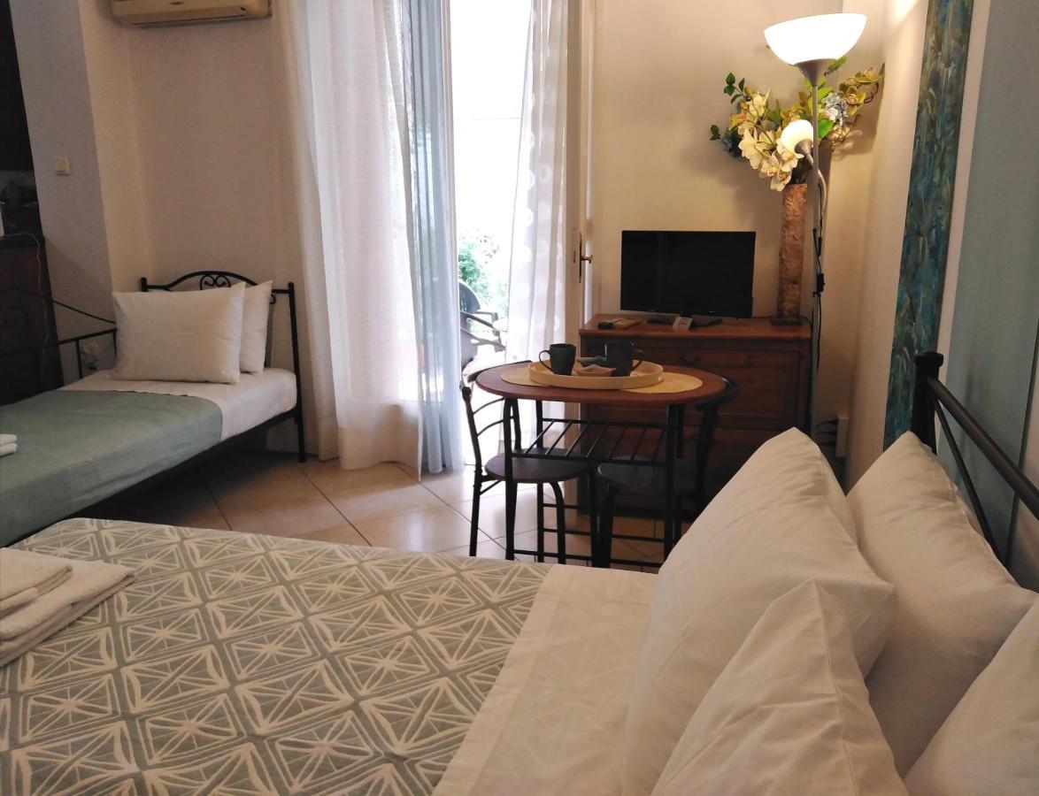 La Casa Di Maria Apartment Athena Bagian luar foto