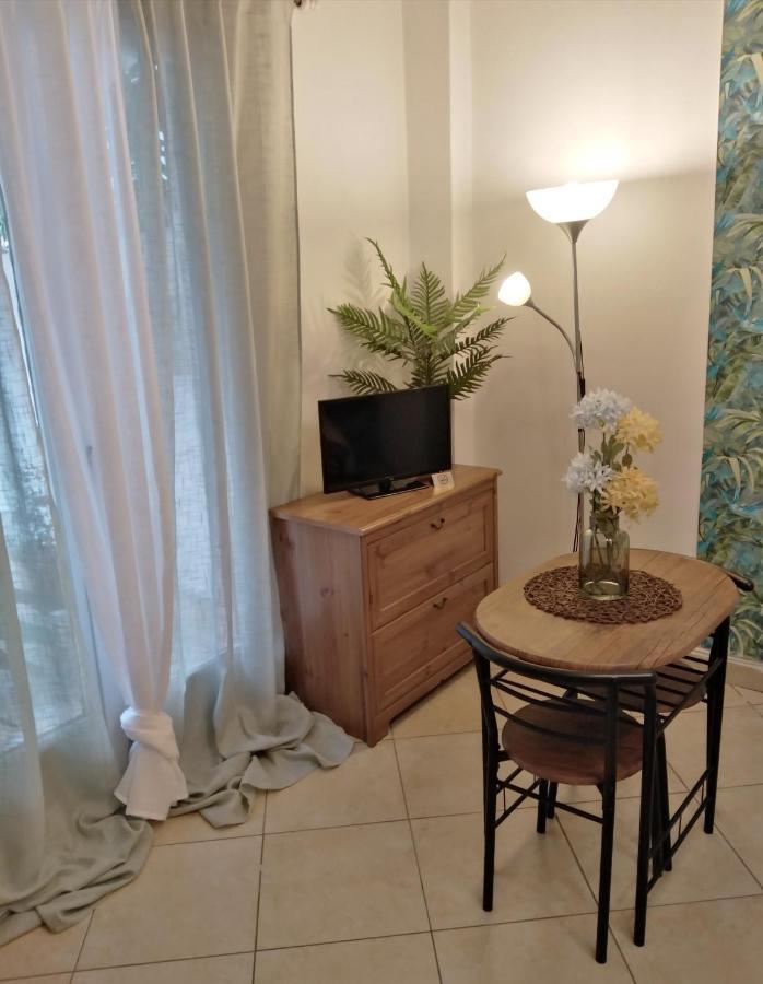 La Casa Di Maria Apartment Athena Bagian luar foto