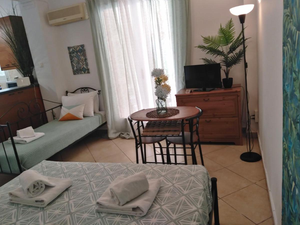 La Casa Di Maria Apartment Athena Bagian luar foto
